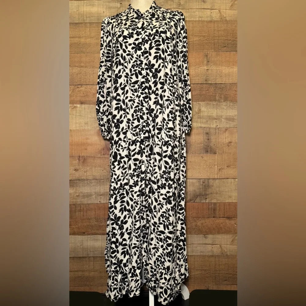 🌻 MNG Black & White Floral Midi Peasant Dress* Women’s size 6 Cottagecore